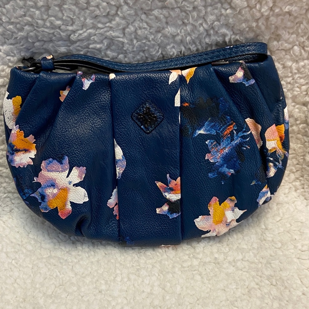 Simply Vera Vera Wang Navy Floral Clutch with Pewter Hardware